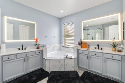 Casa en venta en Kissimmee, Florida, 4 dormitorios, 333.61 m2 № 1899328 - foto 29
