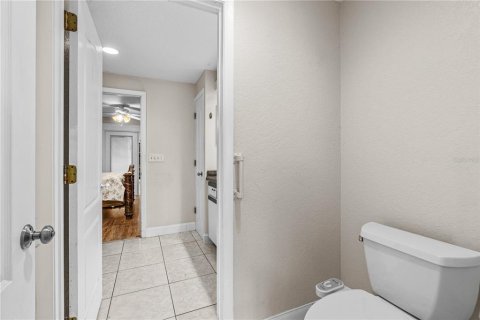 Villa ou maison à vendre à Edgewater, Floride: 3 chambres, 239.69 m2 № 2104495 - photo 23