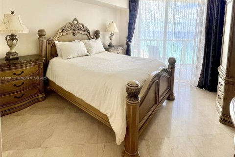 Снять в аренду кондоминиум в Санни-Айлс-Бич, Флорида 2 спальни, 159.33м2, № 2034921 - фото 12