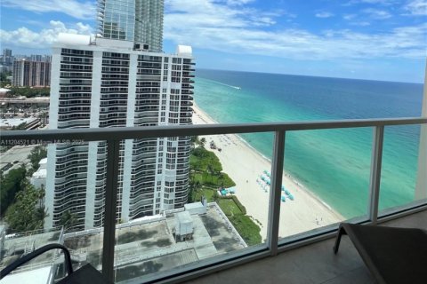 Снять в аренду кондоминиум в Санни-Айлс-Бич, Флорида 2 спальни, 159.33м2, № 2034921 - фото 23