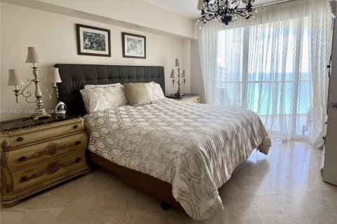 Снять в аренду кондоминиум в Санни-Айлс-Бич, Флорида 2 спальни, 159.33м2, № 2034921 - фото 7