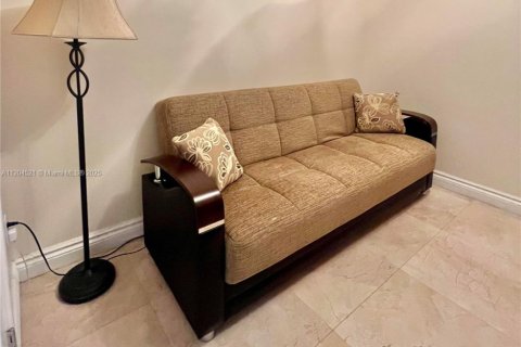 Снять в аренду кондоминиум в Санни-Айлс-Бич, Флорида 2 спальни, 159.33м2, № 2034921 - фото 19