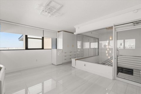Condo in Orlando, Florida, 3 bedrooms № 2118626 - photo 25