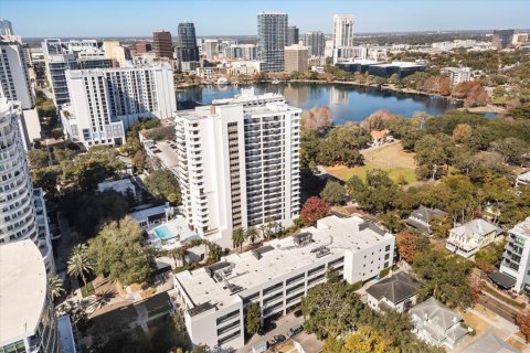 Condo in Orlando, Florida, 3 bedrooms № 2118626 - photo 4