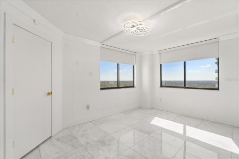 Condo in Orlando, Florida, 3 bedrooms № 2118626 - photo 28