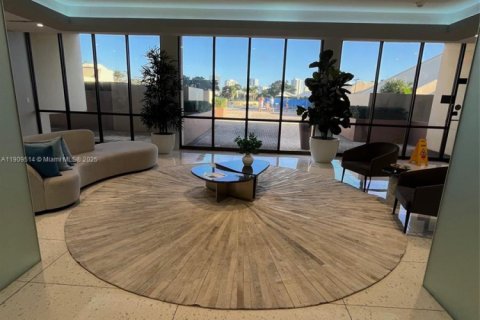 Condominio en venta en Aventura, Florida, 1 dormitorio, 84.82 m2 № 2034460 - foto 3
