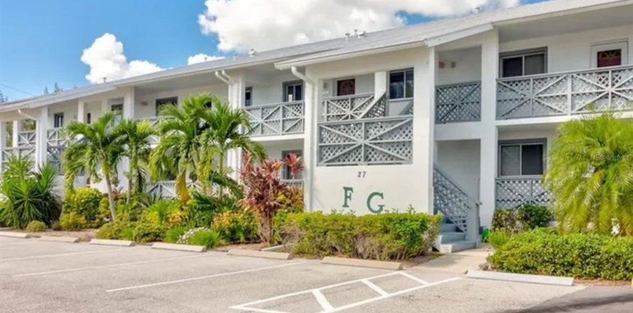 Condo in Englewood, Florida, 2 bedrooms  № 2280627
