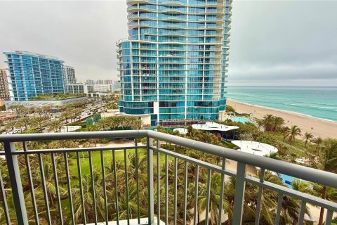Copropriété à vendre à Sunny Isles Beach, Floride: 1 chambre, 89.19 m2 № 2073200 - photo 21