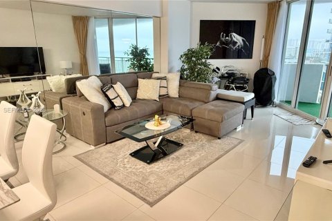 Copropriété à vendre à Sunny Isles Beach, Floride: 1 chambre, 89.19 m2 № 2073200 - photo 13