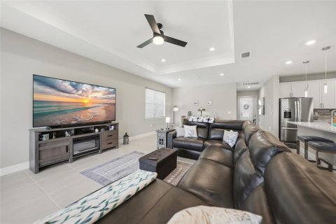Villa ou maison à vendre à North Port, Floride: 3 chambres, 205.78 m2 № 2225270 - photo 5
