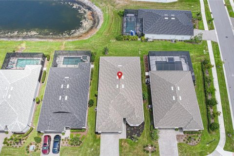 Villa ou maison à vendre à North Port, Floride: 3 chambres, 205.78 m2 № 2225270 - photo 2