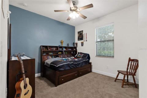 House in Seffner, Florida 4 bedrooms, 178.47 sq.m. № 2117818 - photo 13