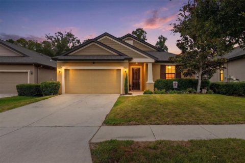 House in Seffner, Florida 4 bedrooms, 178.47 sq.m. № 2117818