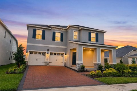 House in Winter Garden, Florida 5 bedrooms, 300.17 sq.m. № 2341774