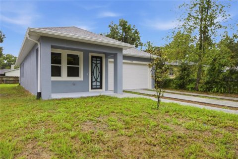 Casa en venta en Tampa, Florida, 4 dormitorios, 137.96 m2 № 2425840 - foto 2