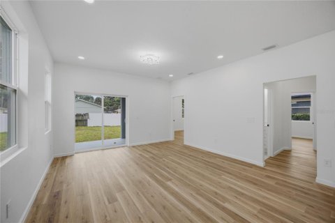 Casa en venta en Tampa, Florida, 4 dormitorios, 137.96 m2 № 2425840 - foto 7