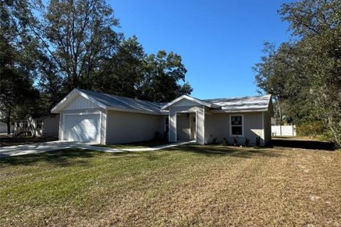 House in Summerfield, Florida 3 bedrooms, 129.41 sq.m. № 2366537