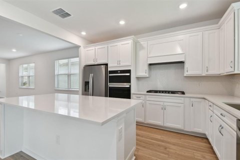 House in Parrish, Florida 2 bedrooms, 136.66 sq.m. № 1569349 - photo 5