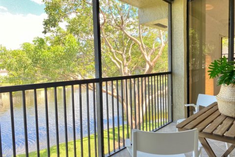 Copropriété à louer à Coconut Creek, Floride: 1 chambre, 66.7 m2 № 1976897 - photo 11