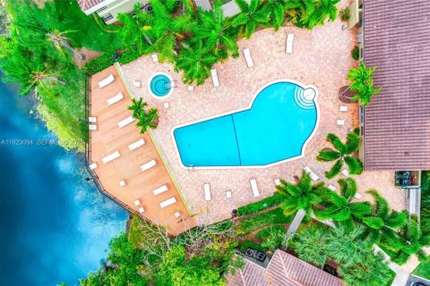 Copropriété à louer à Coconut Creek, Floride: 1 chambre, 66.7 m2 № 1976897 - photo 15
