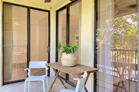 Copropriété à louer à Coconut Creek, Floride: 1 chambre, 66.7 m2 № 1976897 - photo 10