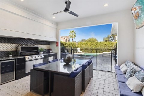 House in Four Corners, Florida 7 bedrooms, 365.85 sq.m. № 2108146 - photo 4