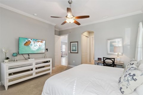 House in Four Corners, Florida 7 bedrooms, 365.85 sq.m. № 2108146 - photo 20