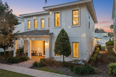 House in Four Corners, Florida 7 bedrooms, 365.85 sq.m. № 2108146