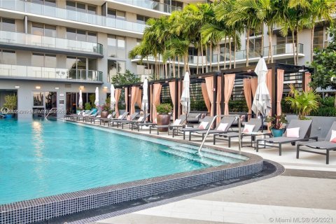 Condominio en venta en Miami, Florida, 2 dormitorios, 100.43 m2 № 2066440 - foto 23