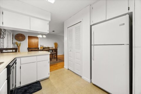Casa en venta en Eustis, Florida, 2 dormitorios, 96.25 m2 № 1827692 - foto 14