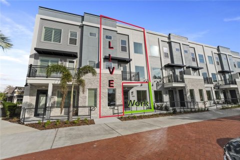 Commercial property in Oviedo, Florida № 1838954 - photo 2