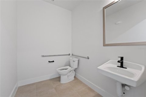 Commercial property in Oviedo, Florida № 1838954 - photo 8