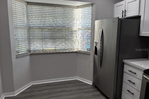 Touwnhouse à vendre à Tampa, Floride: 2 chambres, 92.07 m2 № 1910561 - photo 3