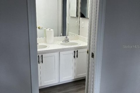 Touwnhouse à vendre à Tampa, Floride: 2 chambres, 92.07 m2 № 1910561 - photo 7