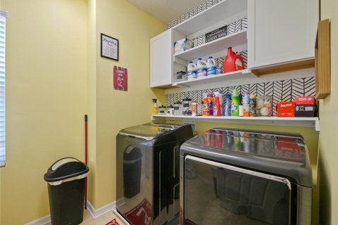 Купить виллу или дом в Гроувленд, Флорида 10 комнат, 238.2м2, № 1758392 - фото 26