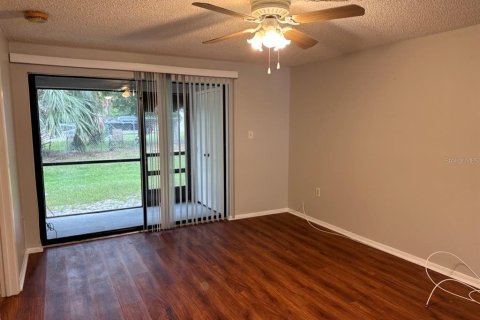 Condo in Largo, Florida, 1 bedroom  № 1791303 - photo 6