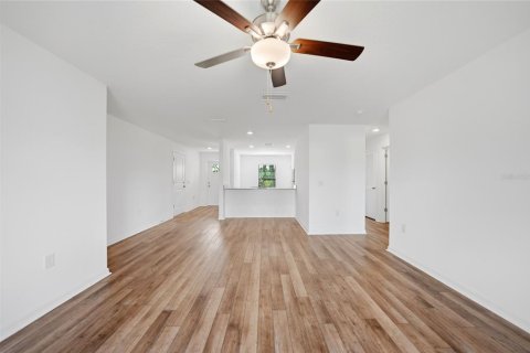 Casa en venta en Port Charlotte, Florida, 3 dormitorios, 120.03 m2 № 2132981 - foto 3