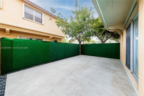 Touwnhouse à vendre à Miami, Floride: 3 chambres, 161 m2 № 2186163 - photo 22