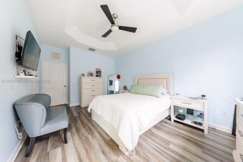 Touwnhouse à vendre à Miami, Floride: 3 chambres, 161 m2 № 2186163 - photo 12