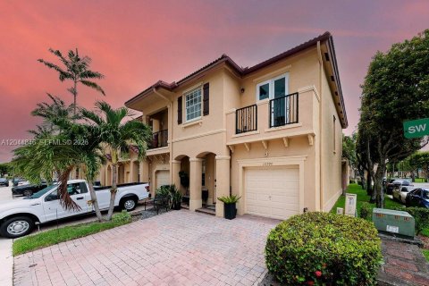 Touwnhouse à vendre à Miami, Floride: 3 chambres, 161 m2 № 2186163 - photo 29