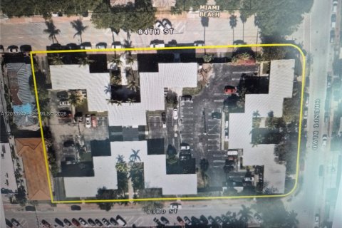 Condo in Miami Beach, Florida, 1 bedroom № 2259614 - photo 9