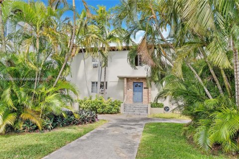 Condo in Miami Beach, Florida, 1 bedroom  № 2259614