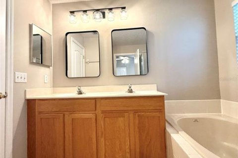 Casa en venta en Orlando, Florida, 4 dormitorios, 163.23 m2 № 1792066 - foto 28