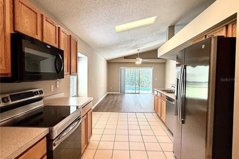Casa en venta en Orlando, Florida, 4 dormitorios, 163.23 m2 № 1792066 - foto 15