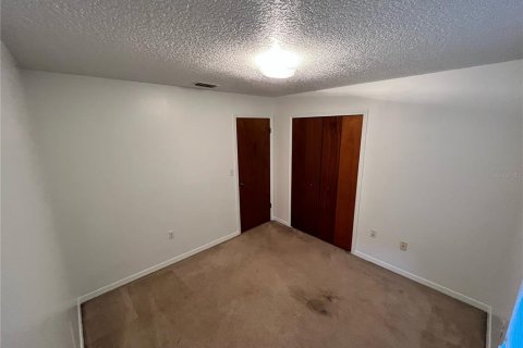 Villa ou maison à vendre à Mascotte, Floride: 3 chambres, 110 m2 № 2415479 - photo 9