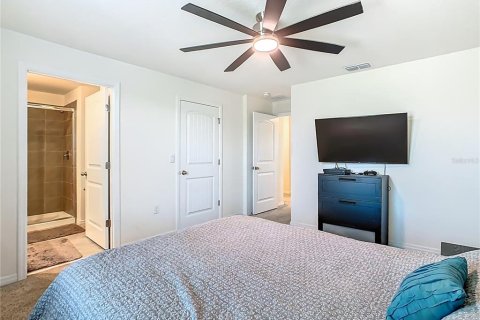 Townhouse in Winter Garden, Florida 3 bedrooms, 145.58 sq.m. № 2196245 - photo 24