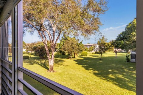 Condo in Boca Raton, Florida, 1 bedroom  № 1944145 - photo 17