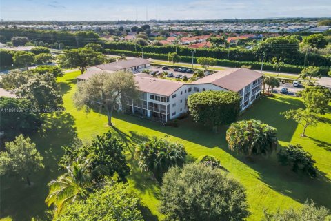 Condo in Boca Raton, Florida, 1 bedroom  № 1944145 - photo 25