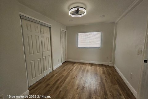 Villa ou maison à louer à Orlando, Floride: 2 chambres, 205.13 m2 № 1680190 - photo 8
