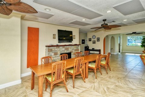 Copropriété à vendre à Sarasota, Floride: 1 chambre, 87.89 m2 № 1424337 - photo 30